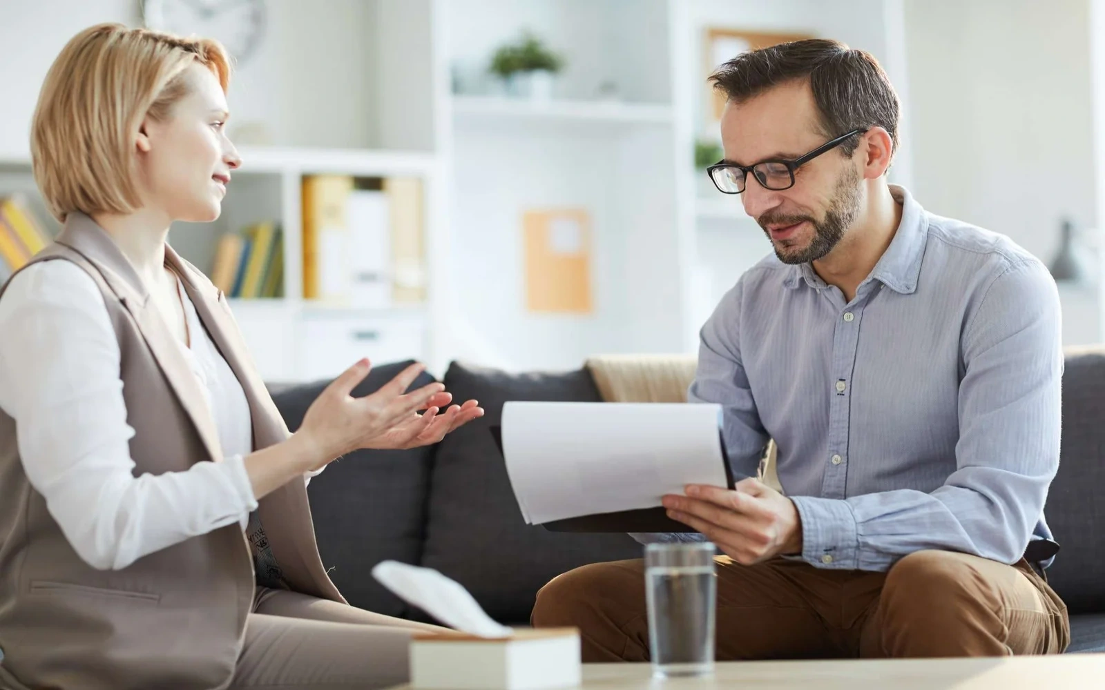 Client and therapist discussing long-standing emotional patterns